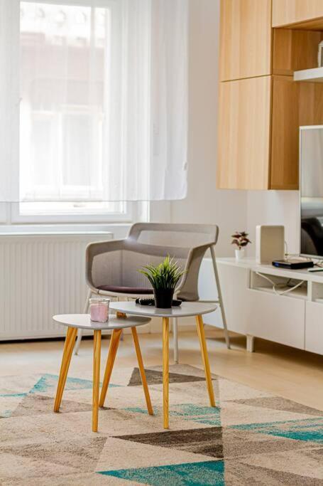 Luminous Design Apartment - W18 Budapesta Exterior foto